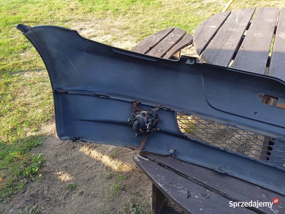 Zderzak przedni przód Toyota Yaris P1 Przedlift osobowe Warszawa