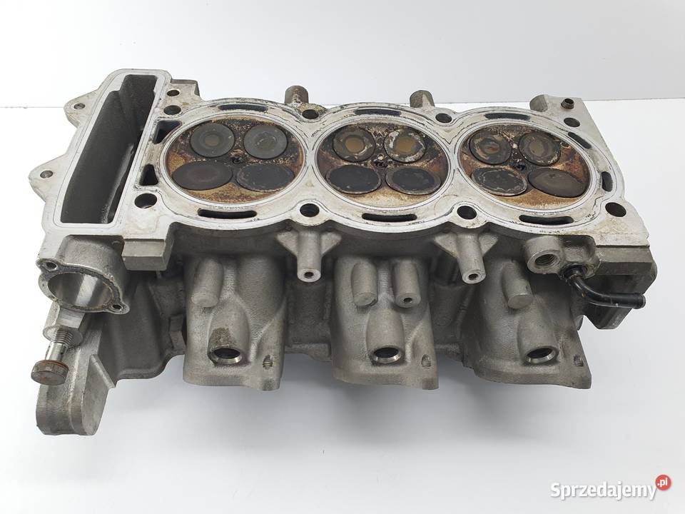 Glowica Walek Rozrzadu Zawory Triumph Sprint ST