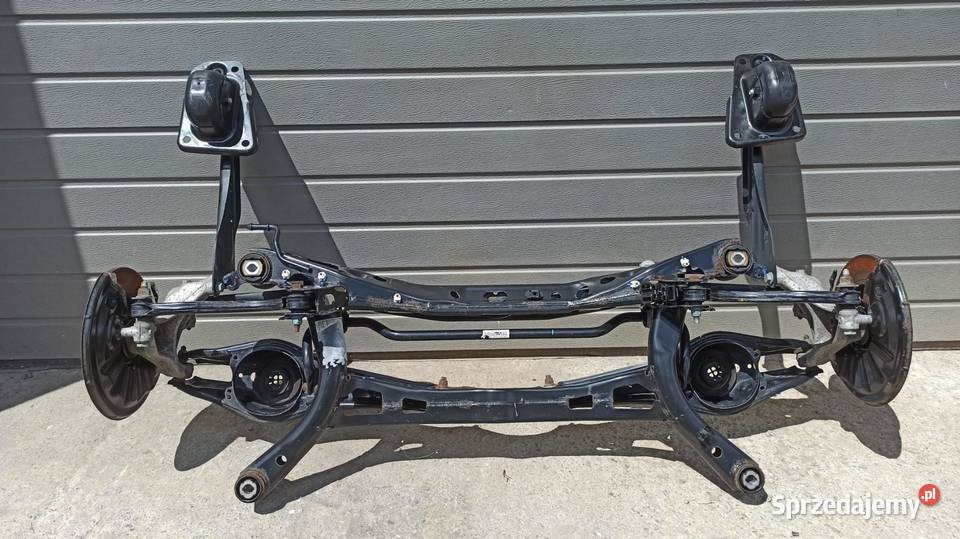 AUDI Q3 83A ZAWIESZENIE BELKA TYŁ 3Q0505235AC