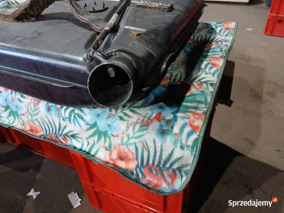 Zbiornik paliwa fiat 125p Koluszki