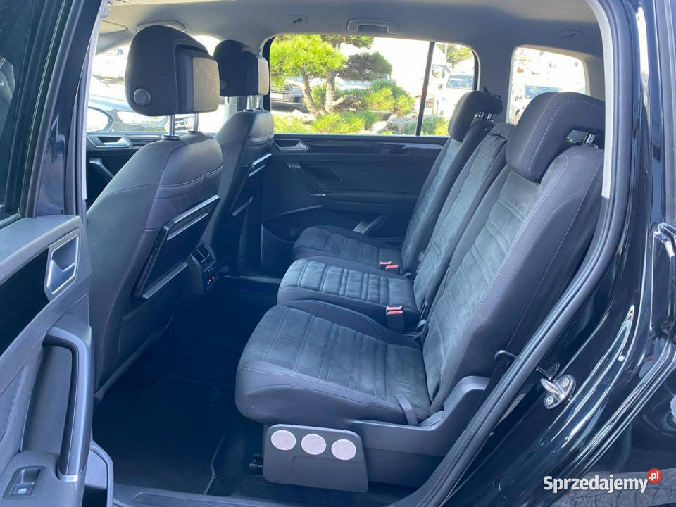 Volkswagen Touran LED DSG masaż podgrz fot navi diesel