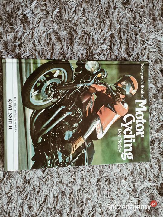 Everyone's book of motorcycling. motocykle