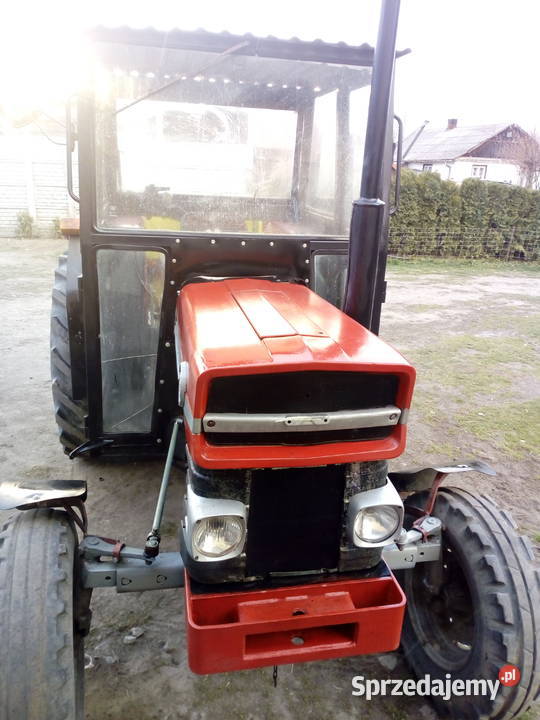 Sprzedam ciągnik rolniczy mf 158 Skrzynia biegów Manualna