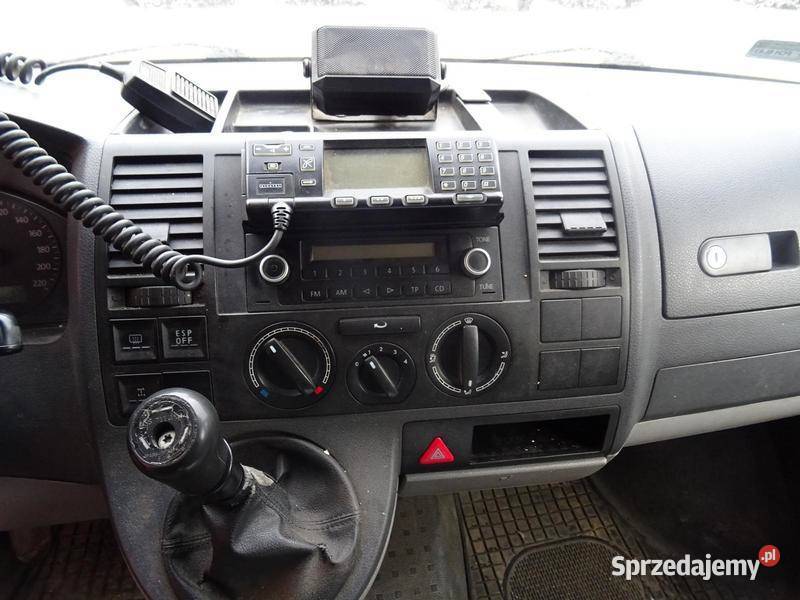 VOLKSWAGEN Transporter T5 4MOTION TDiMR03 E4 30t nieuszkodzony