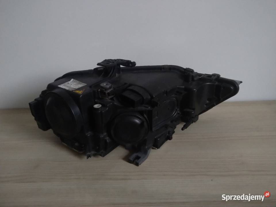 Audi A4 reflektor lampa lewy przód lift bi Xenon Kłodzko