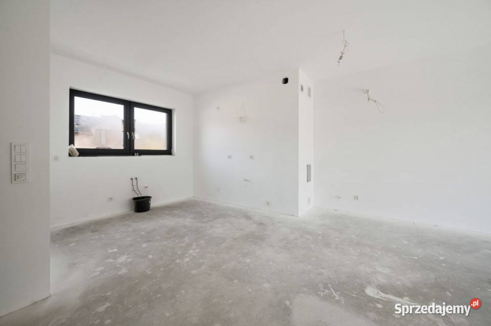 Dom bliźniak 140m2 Banino Saturna
