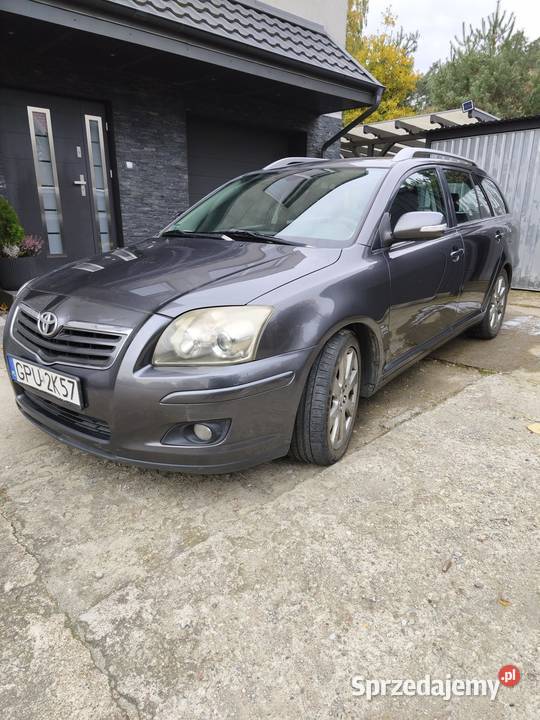 TOYOTA AVENSIS 2007r Toyota Mrzezino