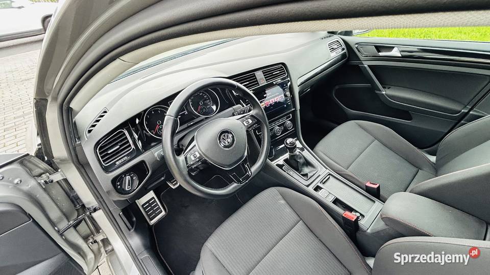 Volkswagen Golf VII FL 10 TSI 115 Sound 2018 128 Duninowo
