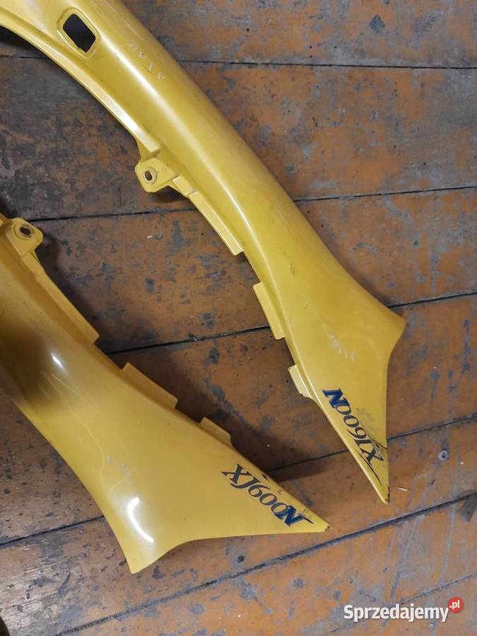 Yamaha XJ 600n Diversion ogon zadupek boczki Elementy nadwozia