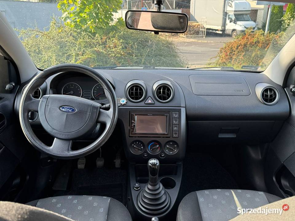 Ford Fiesta Mk6 z silnikiem 13 benzyna dolnośląskie Poniatowice