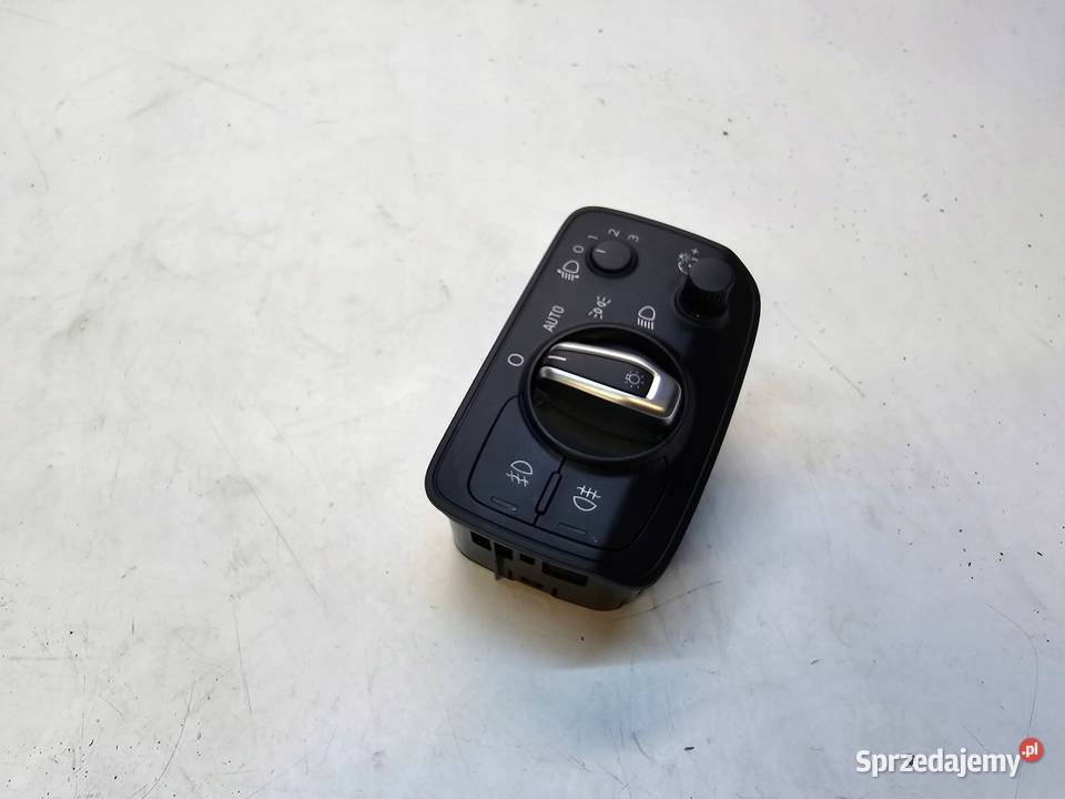 PRZEŁĄCZNIK ŚWIATEŁ AUDI A3 8V 8V0941531Q