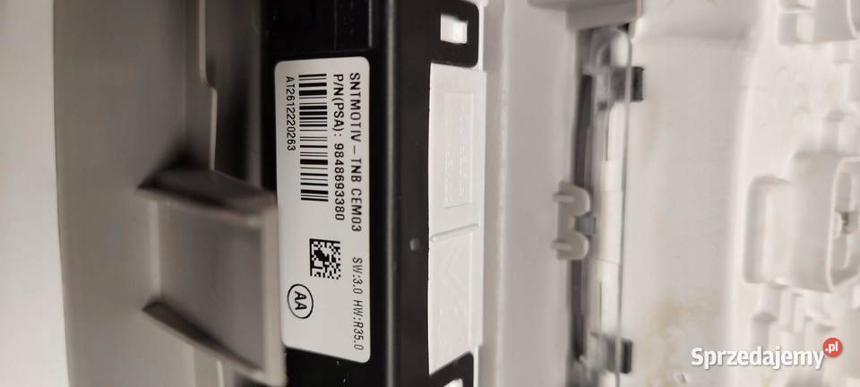 OPEL VIVARO C LAMPKA PODSUFITKI 9677821577 dolnośląskie