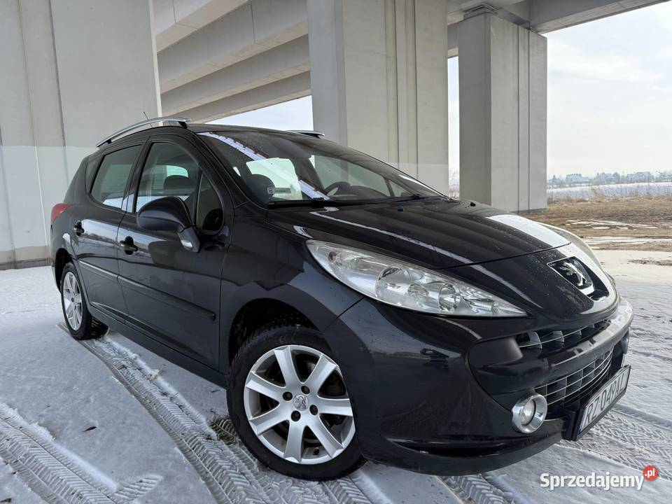 Peugeot 207 SW 16 Benzyna 2009r Panorama Niski