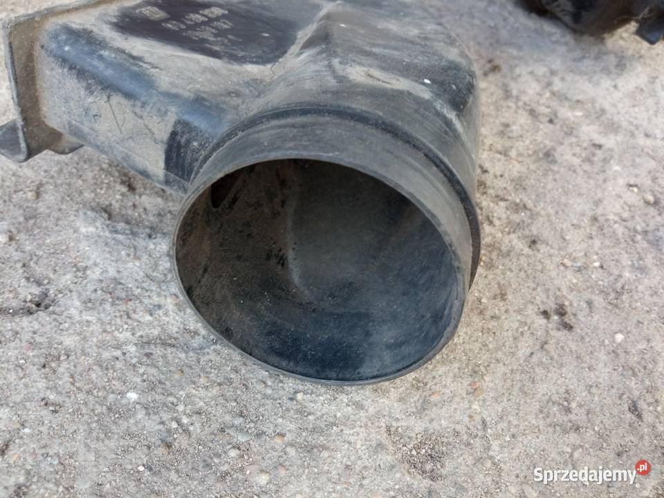 Wlot powietrza zewnętrznego opel astra f 17 TDS Posługowo