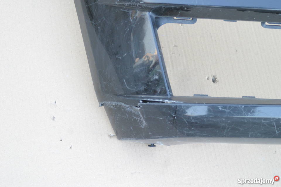 MERCEDES GLK W204 ZDERZAK PRZÓD PRZEDNI 0812 Bieleń