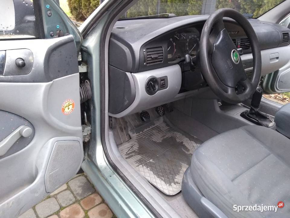 Skoda Octavia 16 benzynagaz 2002 hak 75KM Lublin