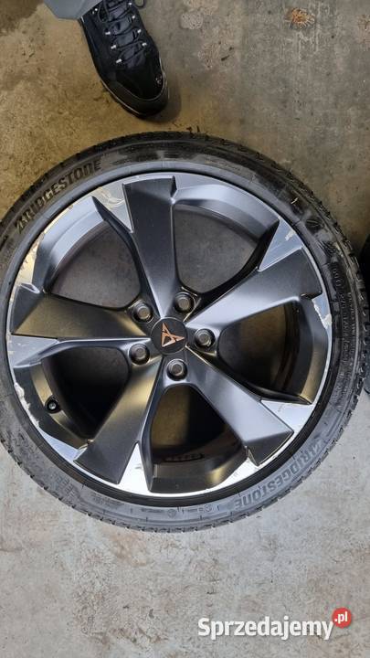 Felgi Cupra Leon R18 5FA601025H opony Bridge Samochodowe Olsztyn
