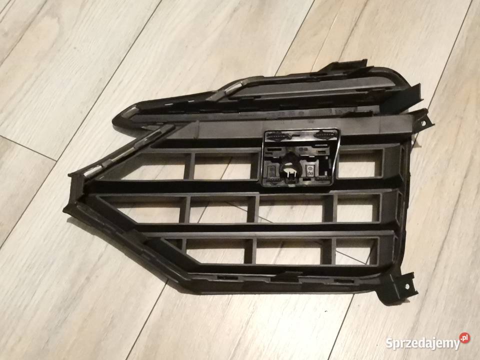 VW TOUAREG III LEWA KRATKA ZDERZAKA PRZÓD Międzychód