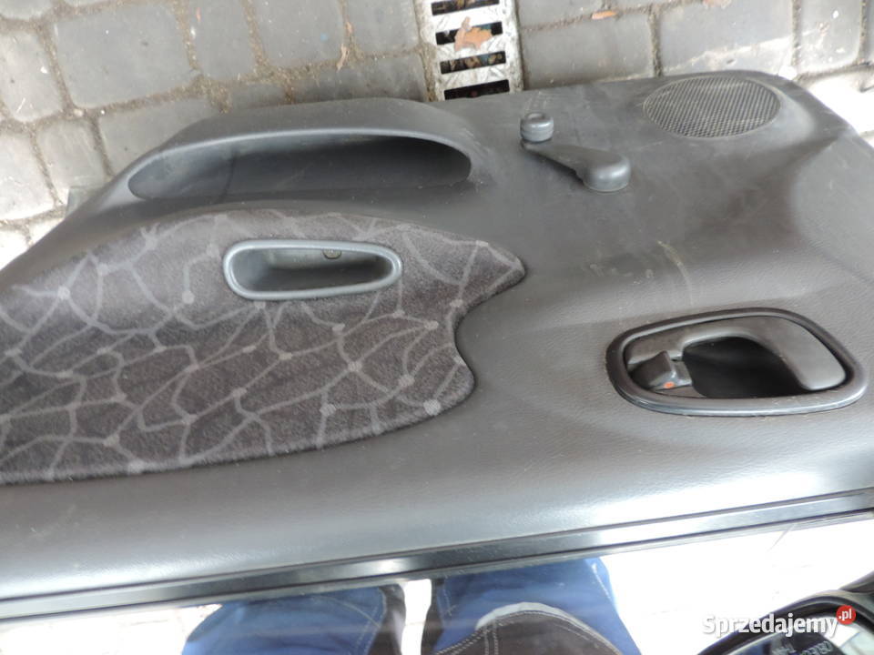 DAEWOO LANOS DRZWI PRAWY PRZÓD SEDAN Części samochodowe Nowy Sącz