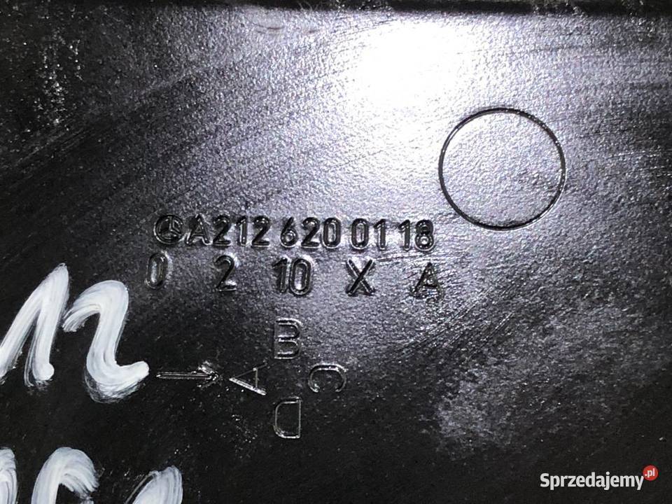 PODSTAWA AKUMULATORA A2126200118 MERCEDES W212 Akumulatory Części samochodowe