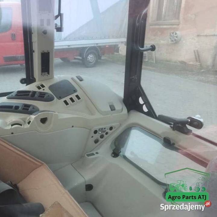 Kabina kompletna Massey Ferguson 7618 Ciechanowiec