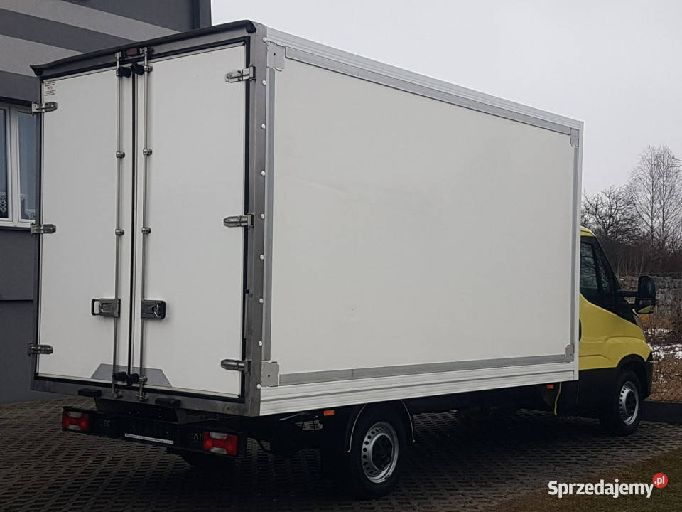 Iveco Daily 8EP KONTENER 415x222x221 KLIMA ASR (kontrola trakcji) śląskie Poręba