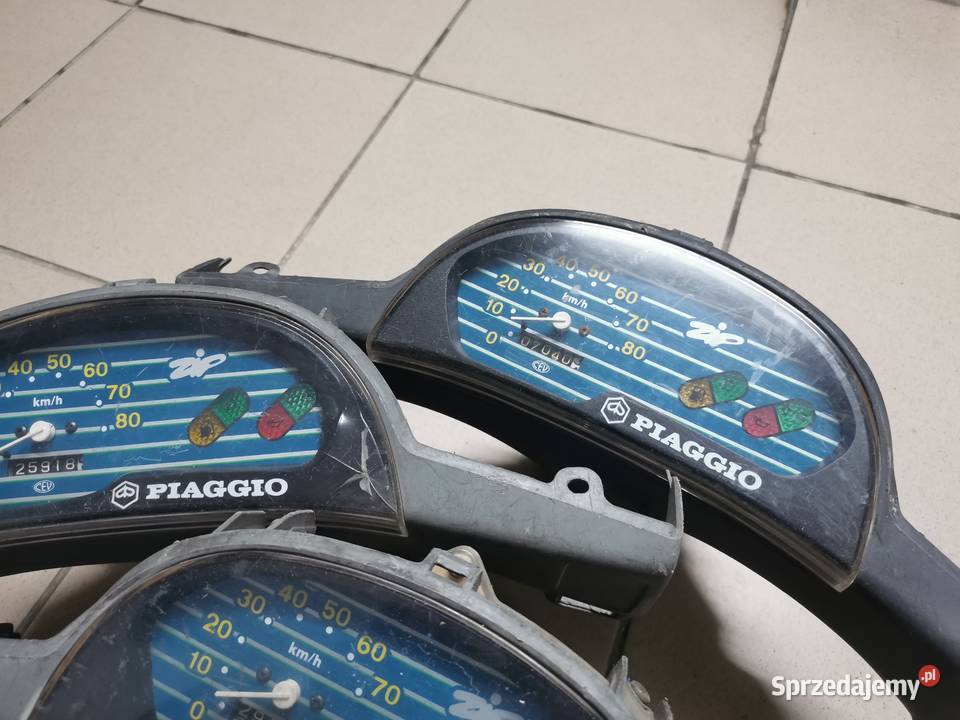 Licznik z owiewką Piaggio Zip osłonaplastik Radom
