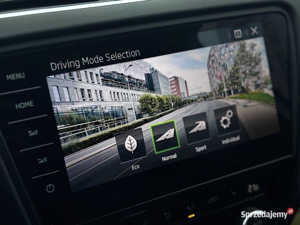 Skoda Octavia RS 2018 komputer pokładowy Warszawa