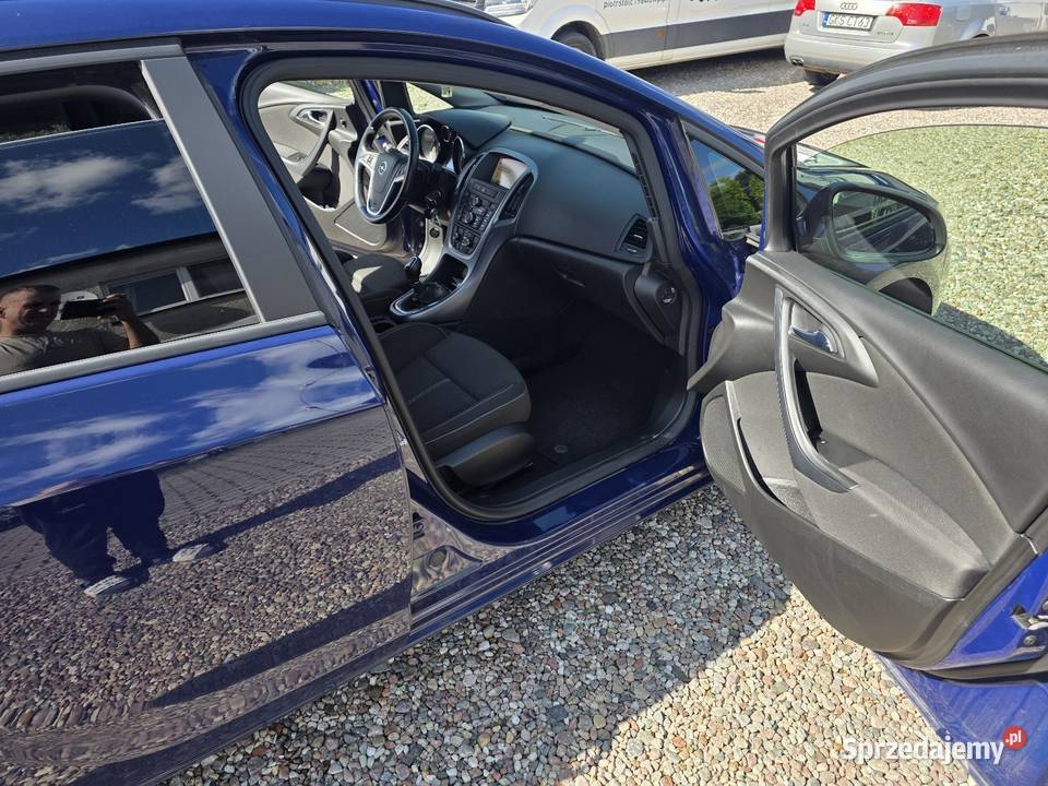 Opel Astra J Lift 16 Diesel gniazdo AUX pomorskie