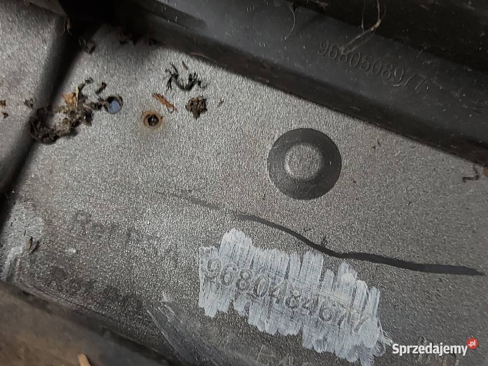 PEUGEOT 308 I 10r zderzak przód 9680484677