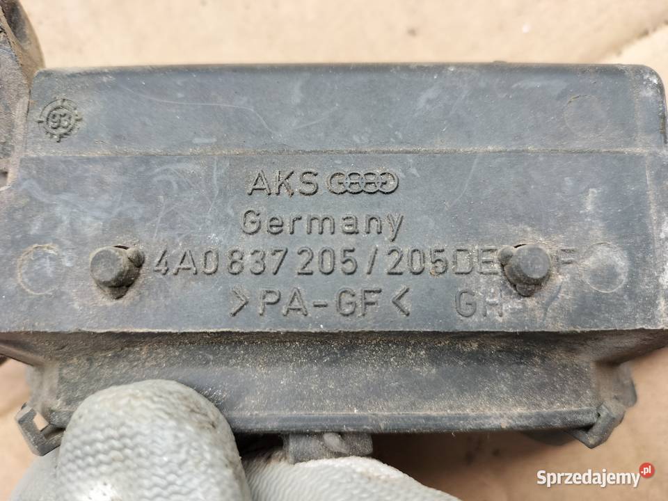 Audi 80 B4 A4 B5 A3 4A0837205205 DE KLAMKA