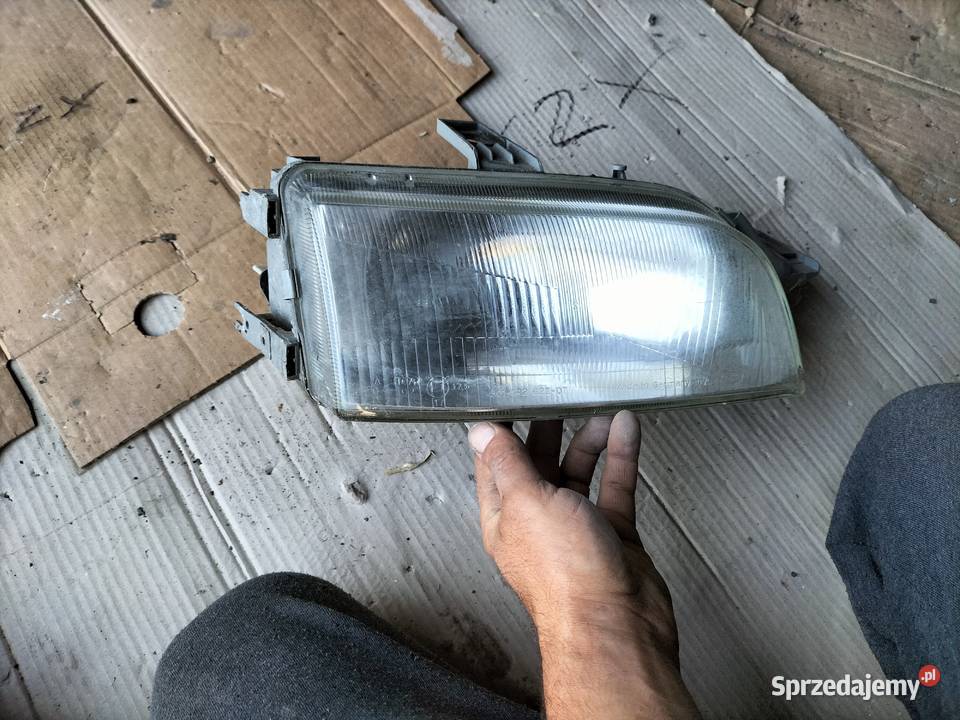LAMPA PRZÓD PRZEDNIA PRAWA REFLEKTOR FIAT PUNTO lubelskie Kamień-Kolonia