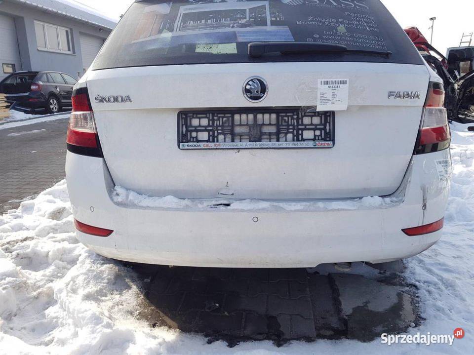 ZDERZAK TYŁ SKODA FABIA III LF9E osobowe Pozostałe Części samochodowe Lipno