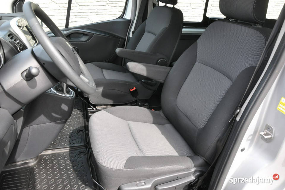 Renault Trafic 20dCi 145 automat Full LED elektryczne lusterka Dąbrowa Górnicza sprzedam