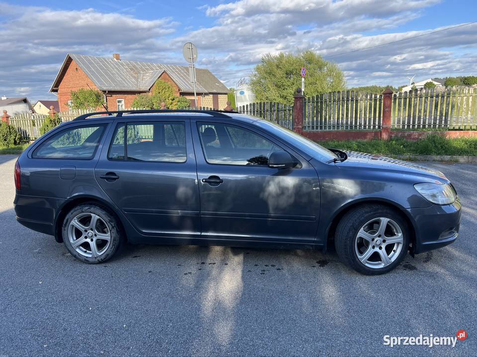 Skoda Octavia serwisie zadbana czujnik deszczu Krosno