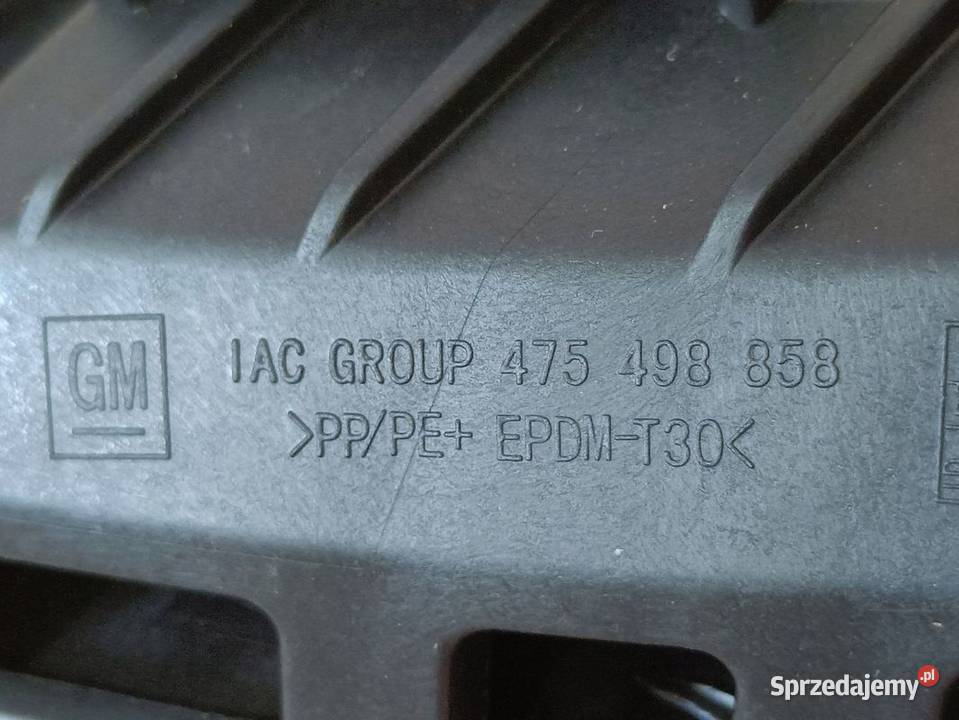 OPEL CROSSLAND X ŚLIZG ZDERZAKA PRAWY TYŁ osobowe wielkopolskie Pleszew