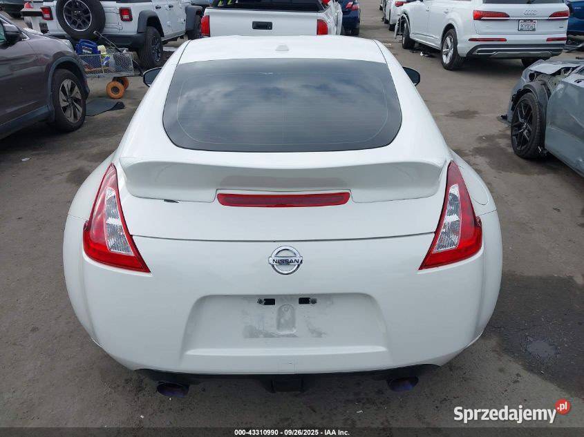2018 NISSAN 370Z TOURING benzyna Kobyłka sprzedam