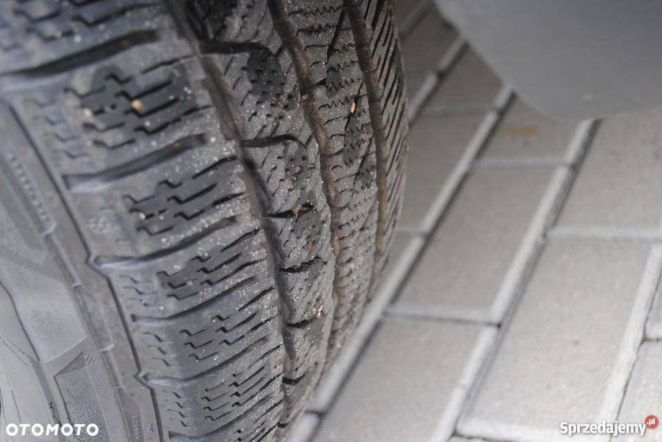 Iveco Daily Dubel Doka Brygadówka 6 Miejsc Hak komputer pokładowy Sierakowice