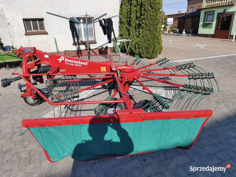 Zgrabiarka KVERNELAND taarup 9443 tandem Rusko