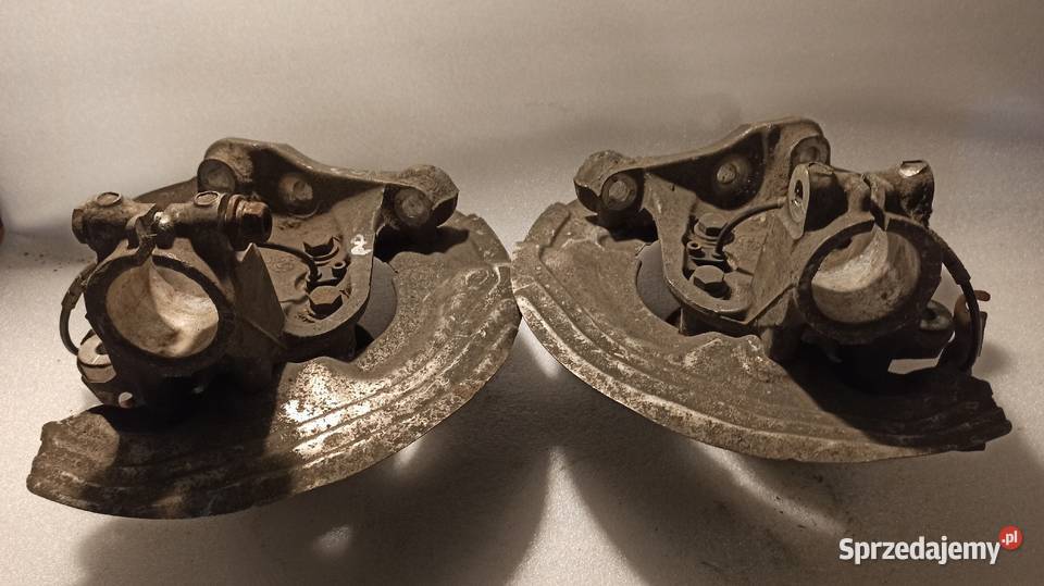 Zwrotnica przód lewa prawa Bmw e90 e91 e92 e93 osobowe Zawieszenie i układ kierowniczy Dębica