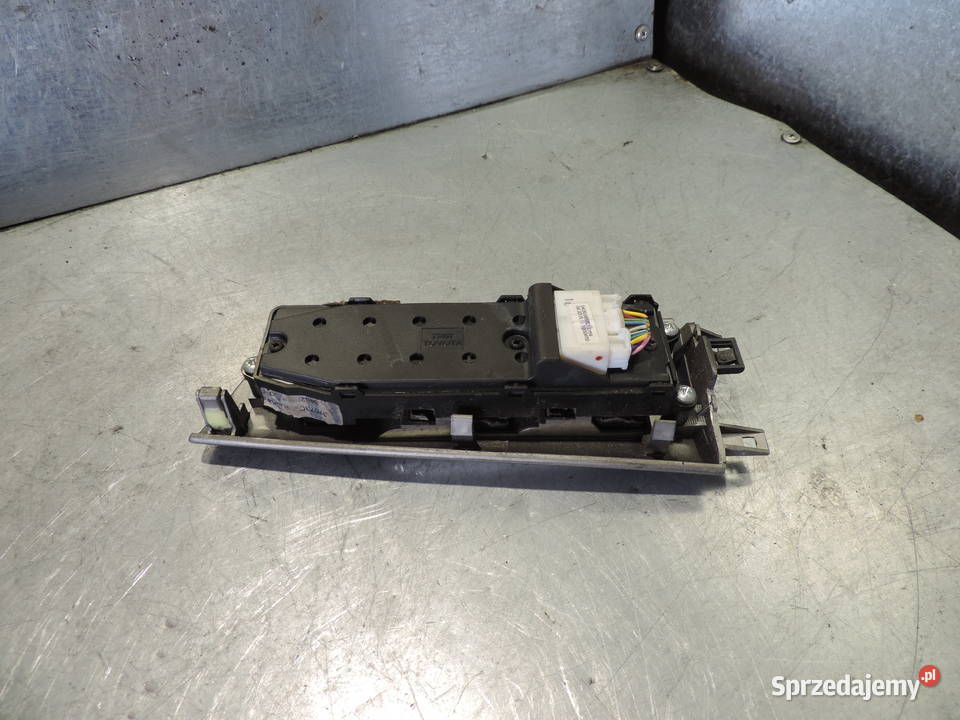 PANEL SZYB LEWY PRZÓD TOYOTA COROLLA E12 Panele sterowania, przełączniki małopolskie Nowy Sącz