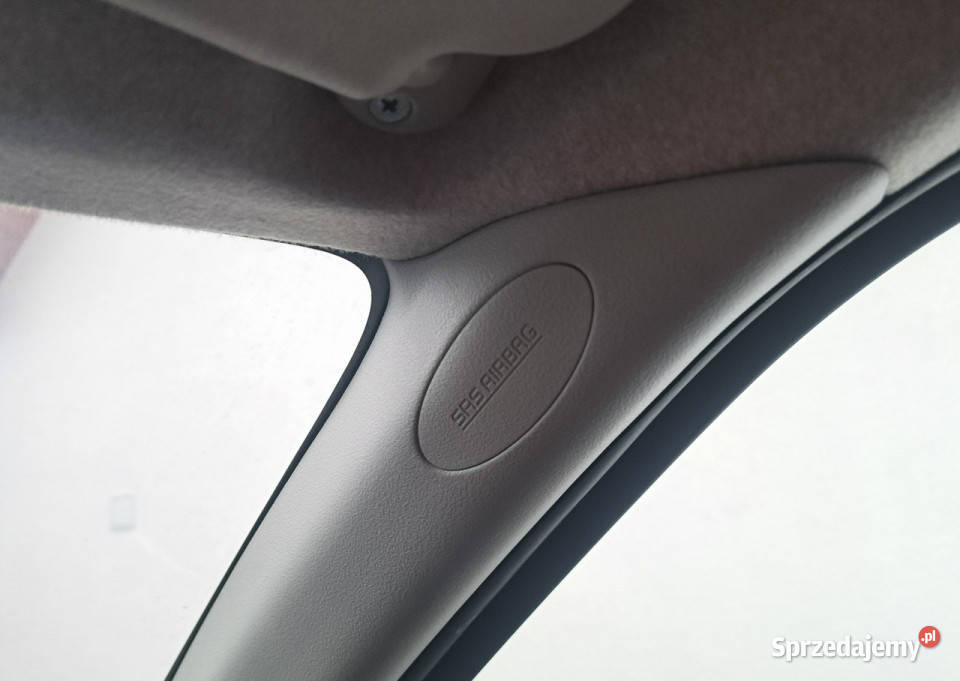 Suzuki Swift 13i Z NiEMiEC Ładny wielofunkcyjna kierownica
