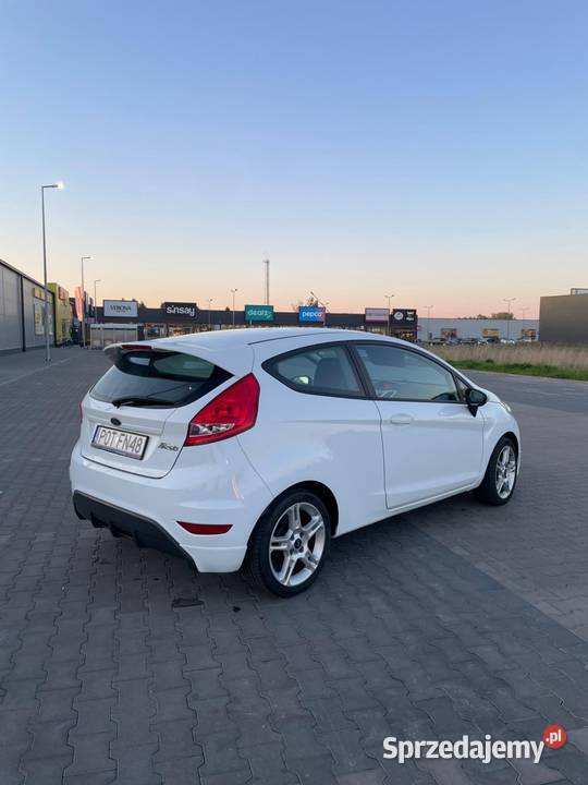 Ford fiesta mk7 2010R Ford fiesta mk7 2010r 184 1400cm3 Ford Kobyla Góra sprzedam