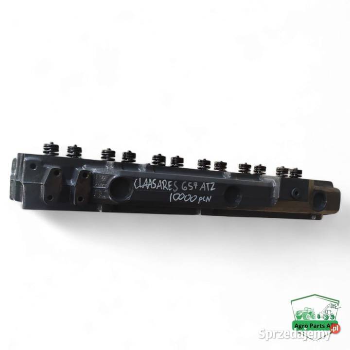 Głowica cylindrów silnika R121608 RE57489 John podlaskie Ciechanowiec