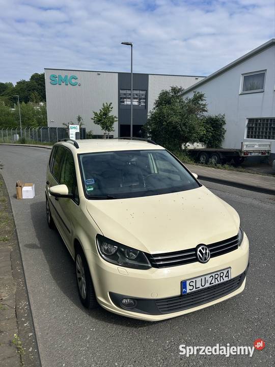 VW Touran 2014 DSG 7 Osobowy elektrochrom. lusterko wst. Woźniki sprzedam