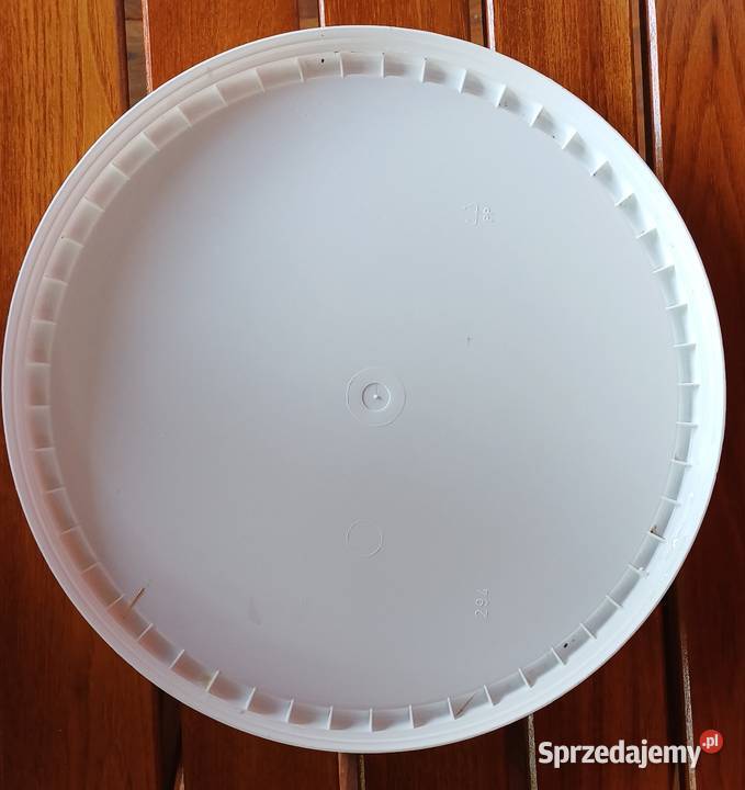 Wiaderko plastikowe z pokrywką 10