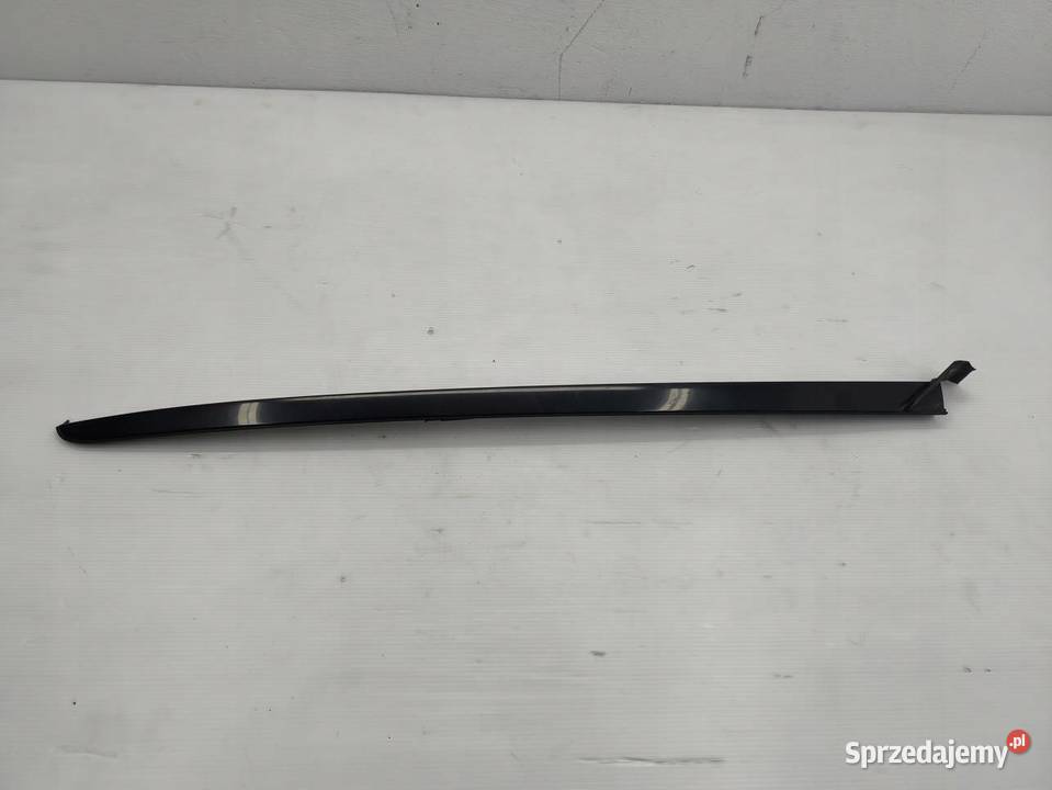 LISTWA SZYBY CZOŁOWEJ PRAWA PEUGEOT 5008 II