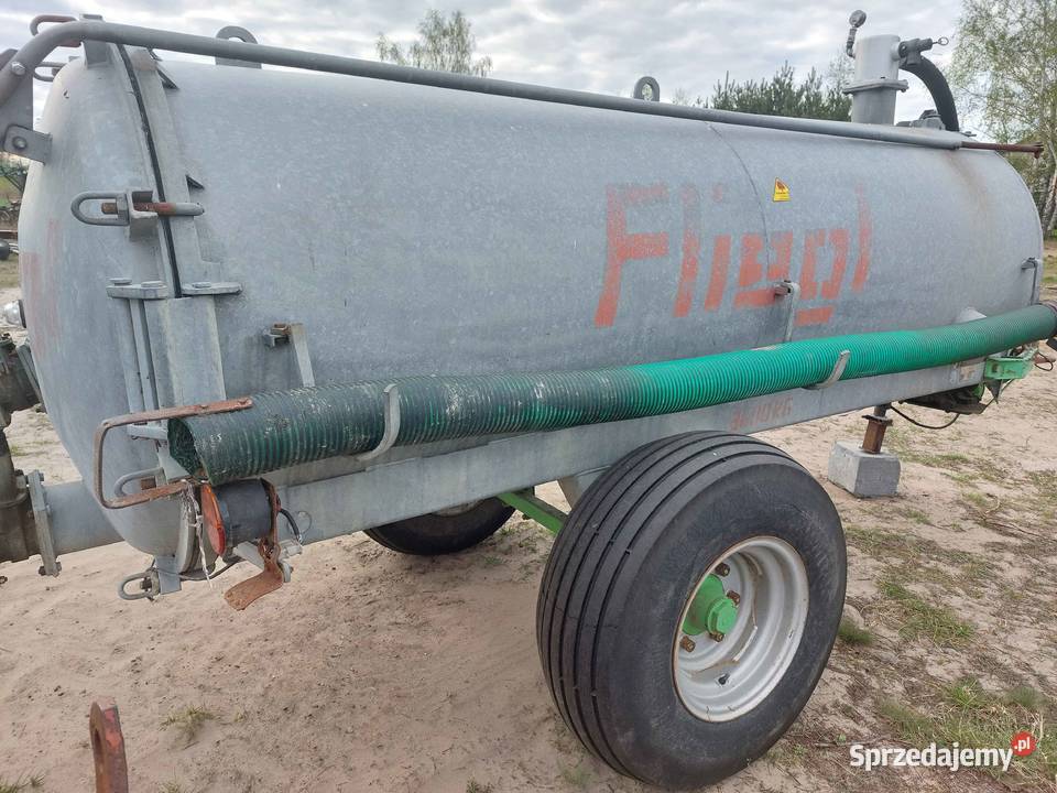 Beczkowoz Fliegl 3000l Beczkowozy