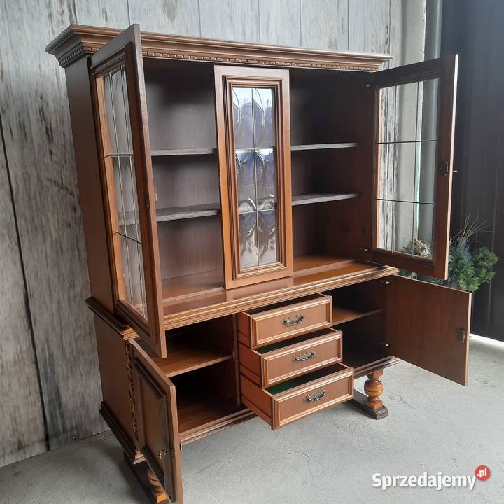 witryna na wysokich nóżkach 421 Byczyna