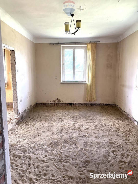 Siedlisko Rososz gmina Cegłów miński do remontu